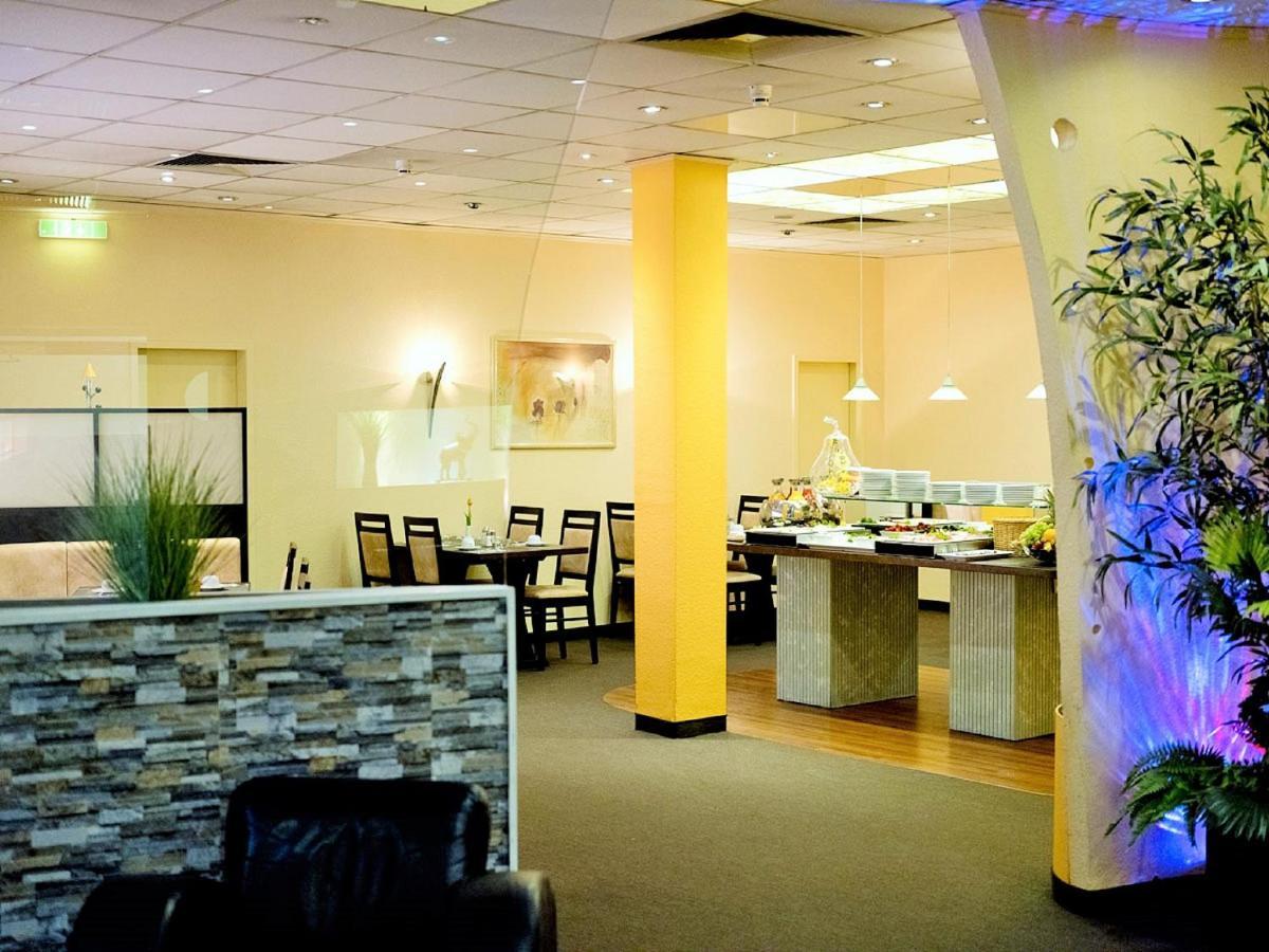 Cabo Nonsmoking-Hotel 함브루크 외부 사진